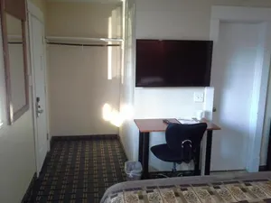 Image of Economy Inn Tonawanda