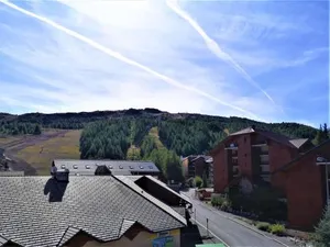 Image of Chalet mitoyen rénové 3 pièces, 7 pers, terrasse, parking, animaux admis - FR-1-504-69
