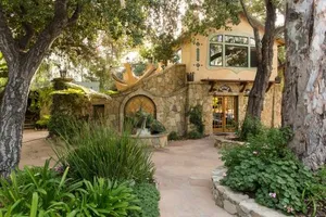 Image of The Emerald Iguana Inn