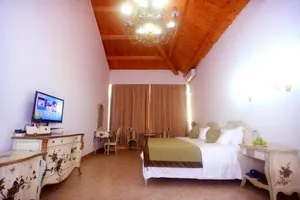 Image of Sanya Yalong Bay Yishanju Villa Hotel Niao Chao Branch
