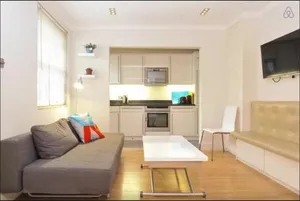 Image of Chic 1 Bed Terrace Apartment in Notting Hill FREE WIFI by City Stay Aparts London