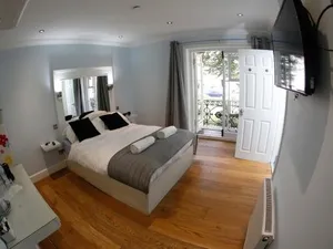 Image of Churchill Brighton