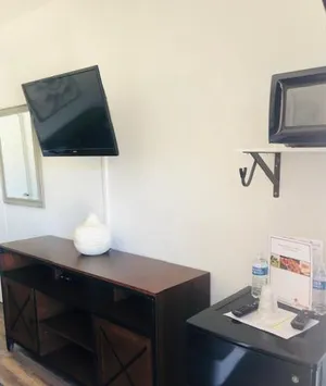 Image of Pine View Motel