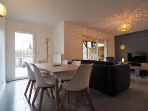 Image of Charmant appartement pour 6 en centre-ville d'Arcachon avec terrasse, parking et WiFi - FR-1-474-174