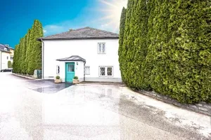 Image of Townhouse RIVA prime location in the city of Salzburg 1000m2 backyard