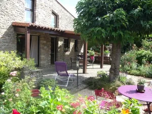 Image of L' Esterlanges SUITE FAMILLE 2 chambres 4 personnes PROCHE PUYduFOU