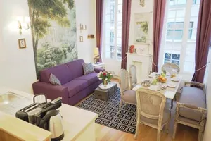 Image of Louvre Opera Private ChicSuites