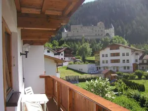 Image of Aclavaldafur Apart