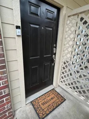 Image of Home Away From Home-Cozy 2 BDRM Condo/Med Cntr/NRG