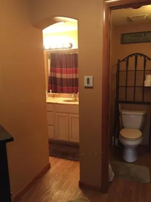 Image of Old Cardiff Bridge Cabin