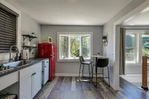 Image of Cozy 1BR w/ 4min walk to Downtown [Blueberry Hill]