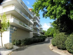 Image of Arcachon - Superbe T3 avec terrasse, piscine et parking sécurisé - 6 personnes - FR-1-420-33