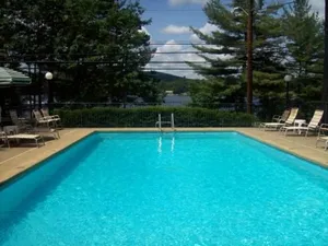 Image of Birch Knoll Motel