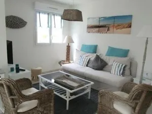 Image of Appartement Moderne à Capbreton Près des Plages avec Terrasse et Parking - FR-1-239-455