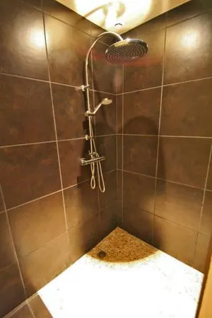 Image of Bleu Raisin