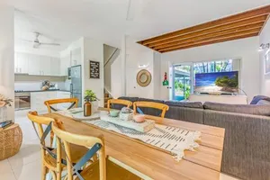 Image of Reeforest☆2 pools☆spa☆hammock☆scooters☆WiFi☆Netflix☆parking☆