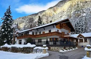 Image of Gästehaus Almrausch, Ferienanlage mit Pool