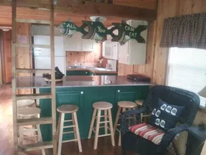 Image of Cabins & Cottages at Shale Lake