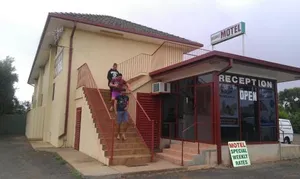 Image of Goolgowi Highway Motel