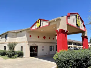 Image of Super 8 Arlington East