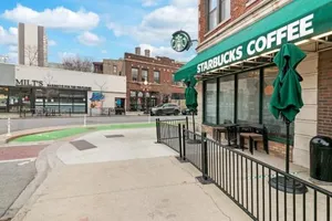 Image of Brand New Superhost Heart Of Boystown Lakeview