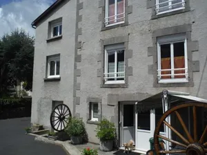 Image of Au Bredons