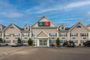 Image of Fireside Inn & Suites Auburn