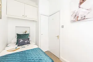 Image of Stylish Apartment in Chelsea