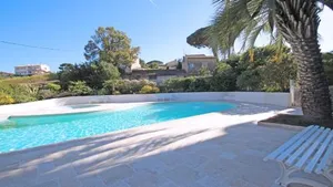 Image of Les Balcons Fleuris