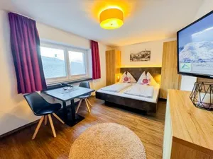 Image of Bergfried Appartements - Ski In Ski Out, inklusive Sommerkarte, zentral mit Ausblick über Kaprun