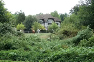 Image of Le Pommier Doux