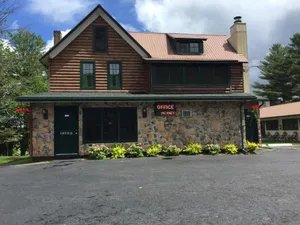 Image of Pine Knoll Lodge & Cabins Inc