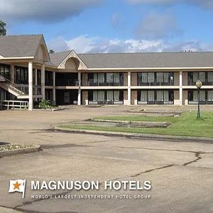 Image of Oakwood Inn Oakdale
