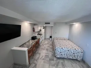 Image of Admiral Resort Motel