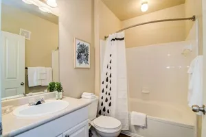 Image of Two Bdrm Near Beale St.