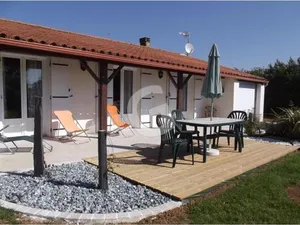 Image of Maison familiale avec jardin, proche plages et WIFI - FR-1-357-89