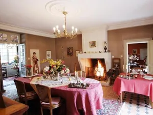 Image of Le Portail en Marais Poitevin - Demeures et Châteaux