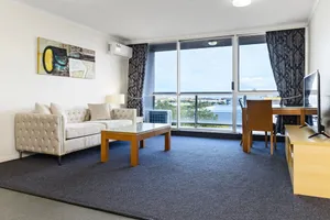 Image of Metro Hotel & Apartments Gladstone