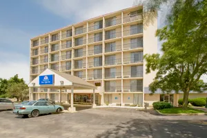 Image of Broadview Inn Suites