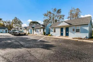Image of Cottage Inn - Grantville
