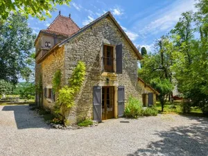 Image of House With Private, Heated Swimming Pool and Nature Park, Beautiful Views