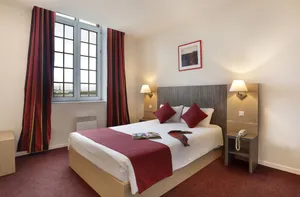 Image of Comfort Suites Les Demeures Champenoises