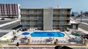 Image of Landmark Motel
