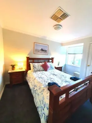 Image of Adorable-secure 3 bedroom holiday home with Pool around the corner from The Miners Rest.