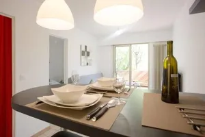 Image of Dans un écrin de verdure