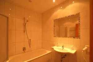 Image of Apart Althaler