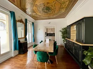 Image of Appartement de luxe avec fresque, hyper centre et parking sûre