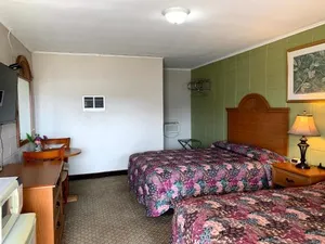 Image of Holiday Motel Creston