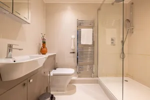 Image of The Woking Wonder Captivating 3bdr Flat With Parking