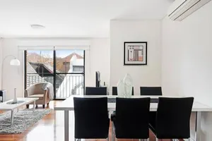 Image of Parklane Apartments